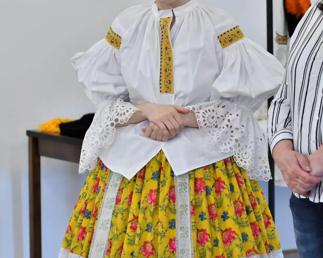 Detail slováckého kroje